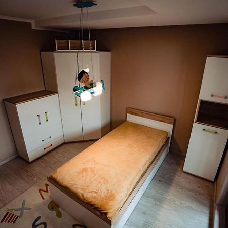 オラデアDdr Houseアパートメント エクステリア 写真